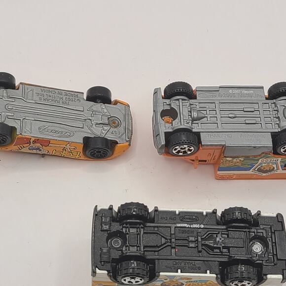 Matchbox Die Cast Vehicle City Bus 2004 Go Diego Go! 1:65 scale lot of 3 - Picture 5 of 5